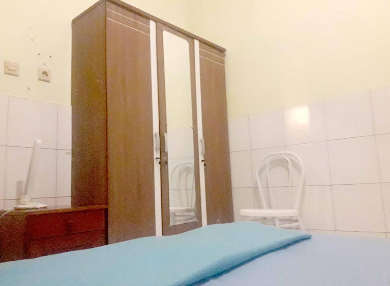 Rumah Singgah Манадо Екстериор снимка