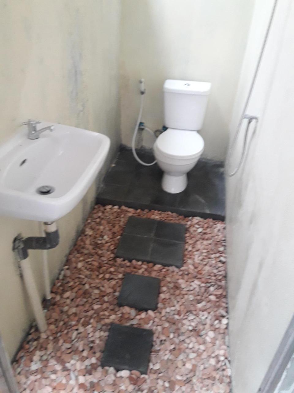 Rumah Singgah Манадо Екстериор снимка
