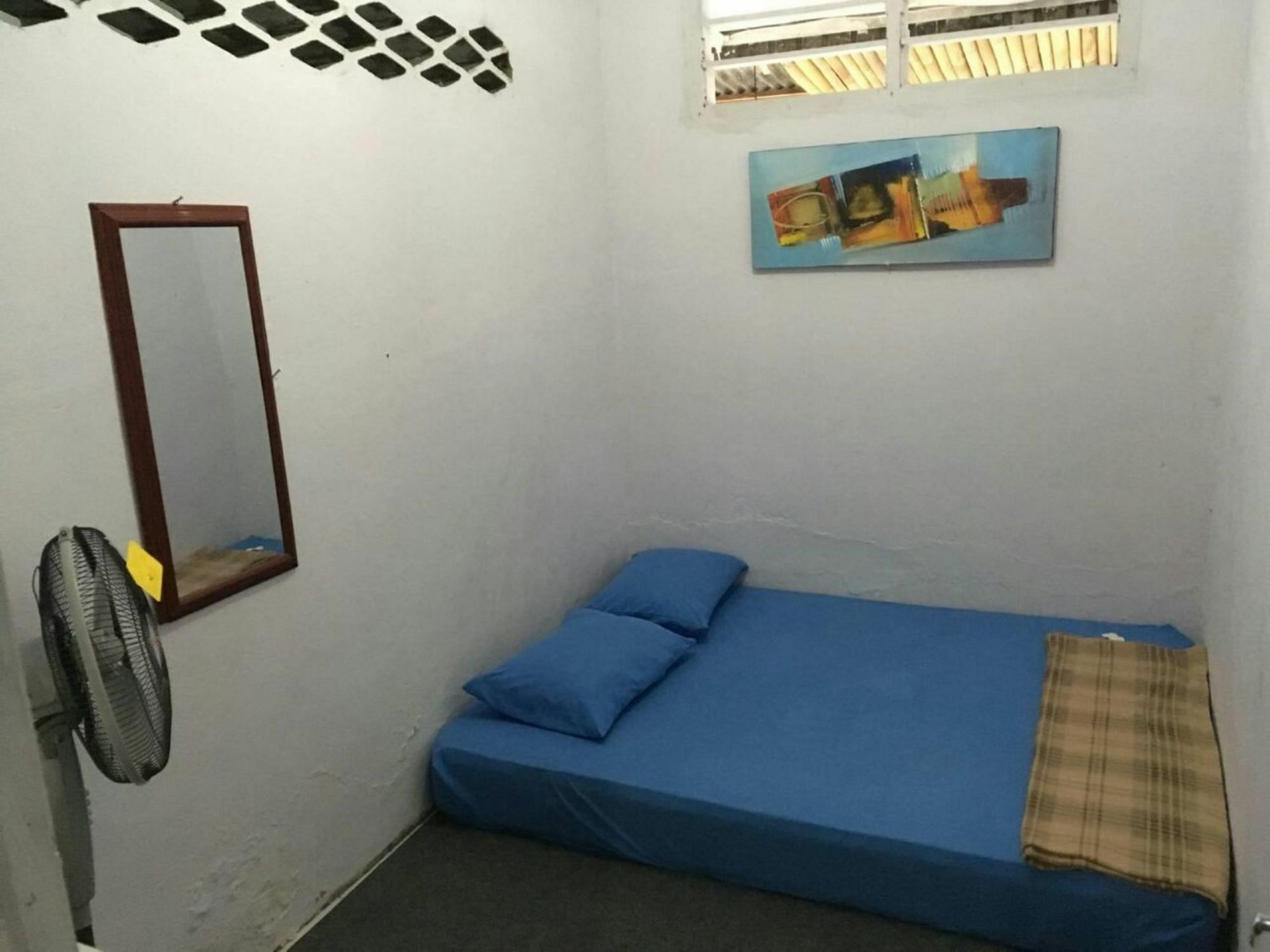 Rumah Singgah Манадо Екстериор снимка